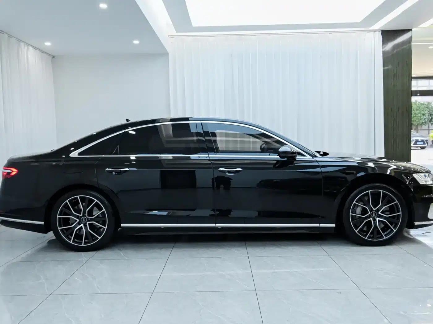 2021 Audi A8 A8L 60 TFSI quattro Premium — миниатюра 2