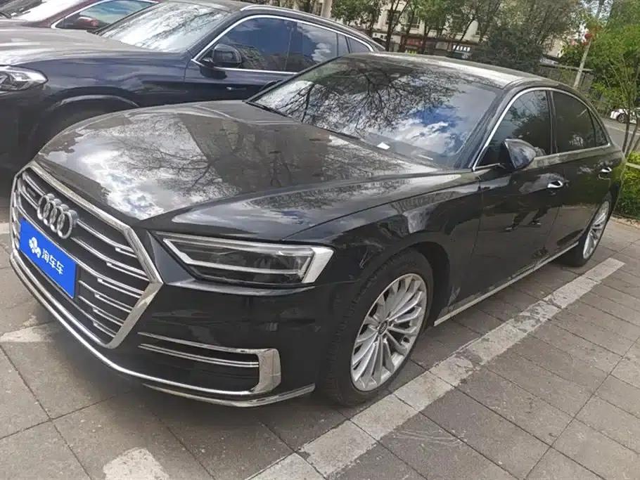 Audi A8 2019 Facelift Plus A8L 50 TFSI quattro Comfort — миниатюра 1