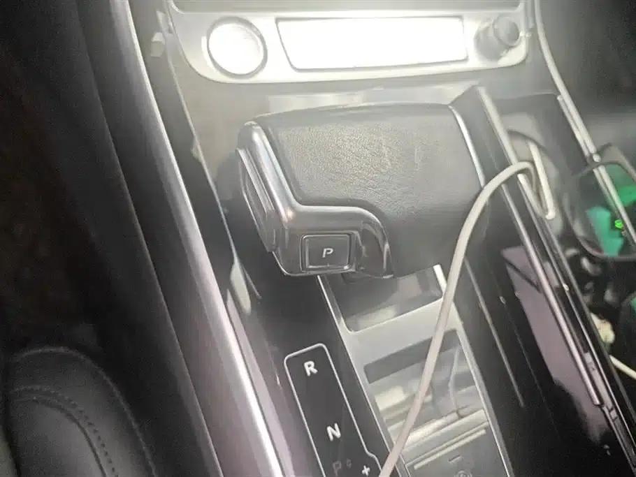 Audi A8 2019 Facelift Plus A8L 50 TFSI quattro Comfort — миниатюра 16