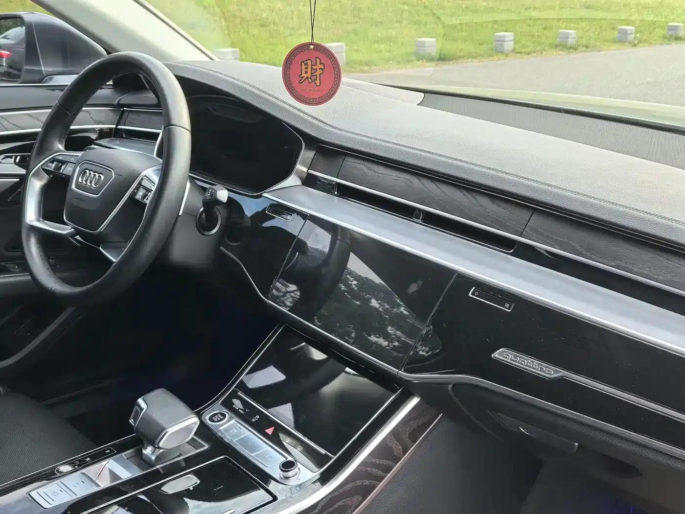 2021 Audi A8 A8L 50 TFSI quattro Comfort — миниатюра 13