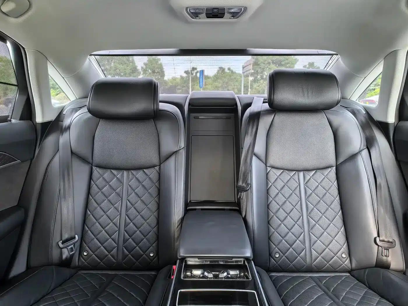 2021 Audi A8 A8L 50 TFSI quattro Comfort — миниатюра 7