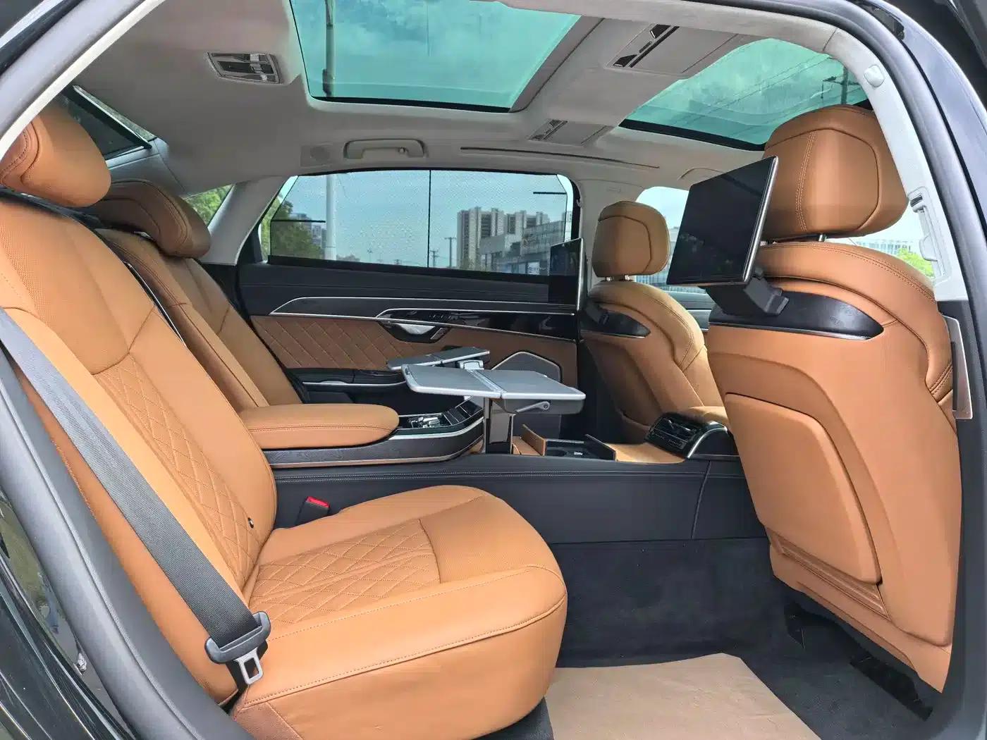 2025 Audi A8 A8L Horch Founder's Edition 55TFSI — миниатюра 12