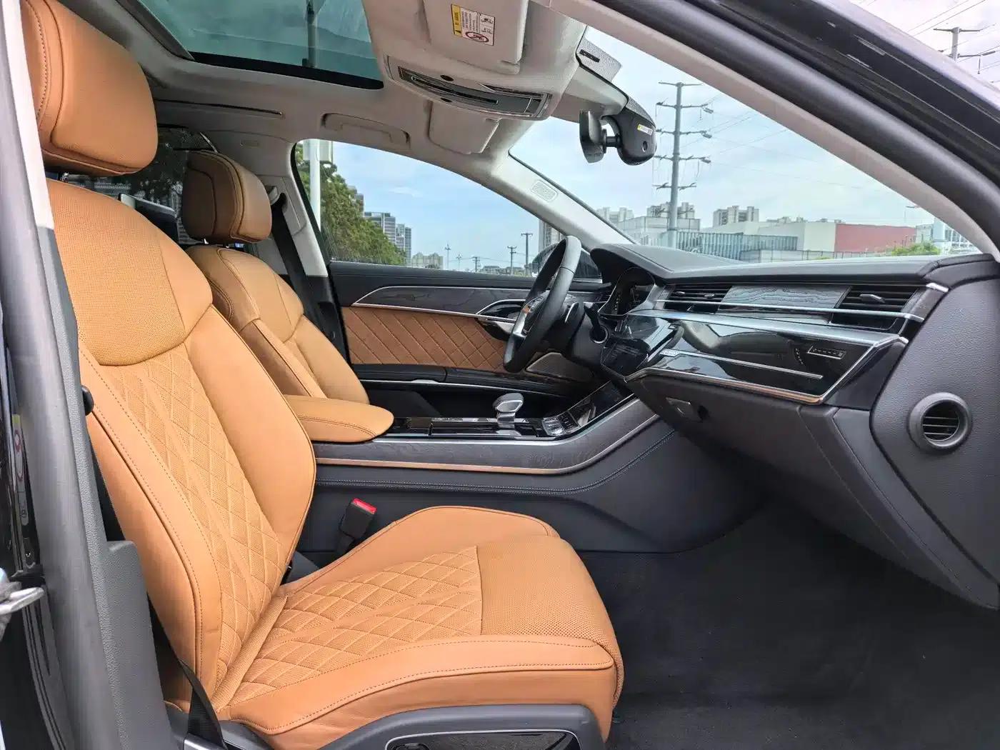 2025 Audi A8 A8L Horch Founder's Edition 55TFSI — миниатюра 13