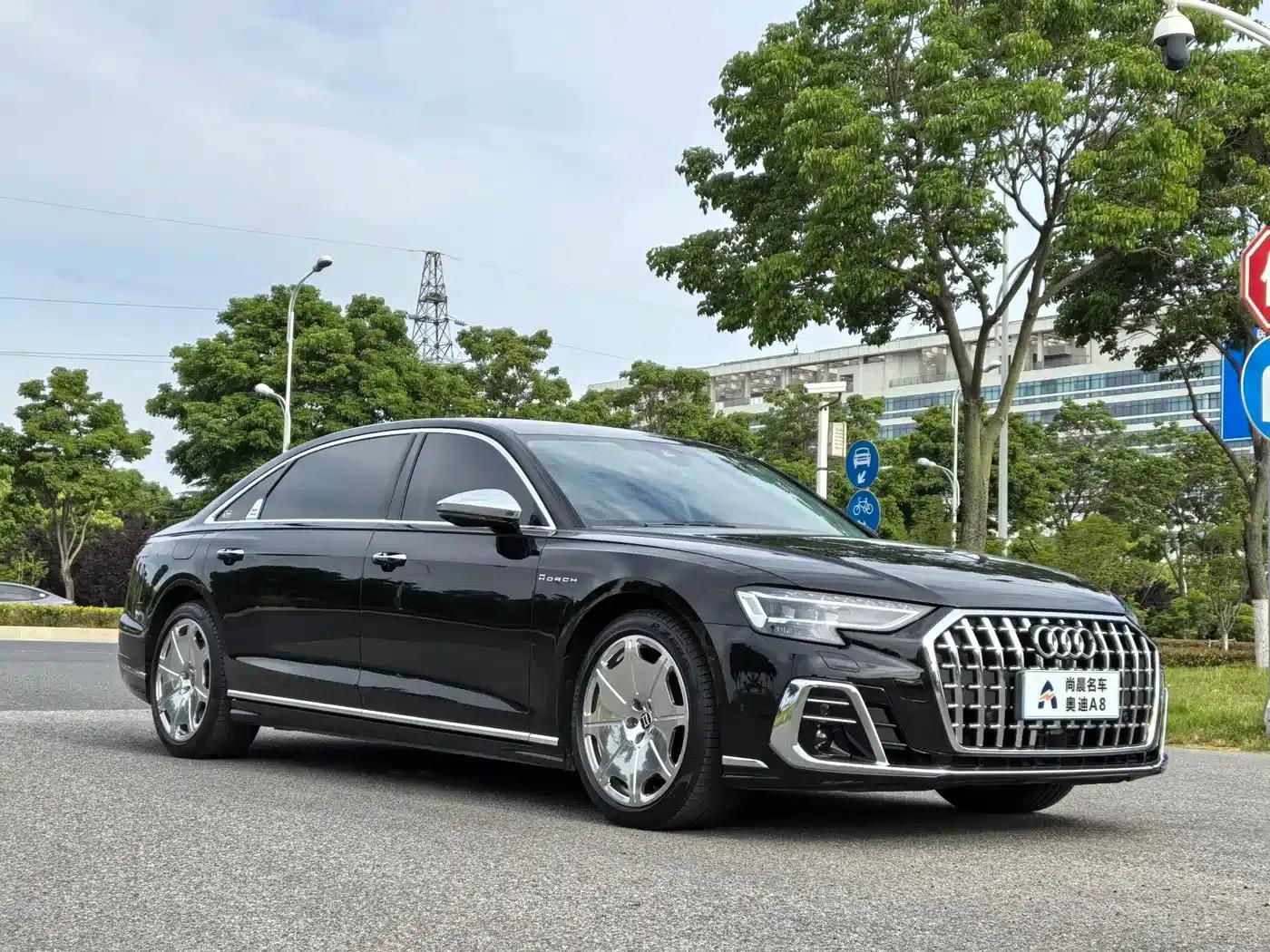 2025 Audi A8 A8L Horch Founder's Edition 55TFSI — миниатюра 3