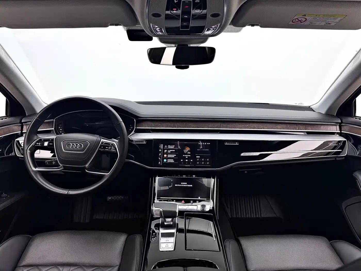 2023 Audi A8 A8L 50 TFSI quattro Premium — миниатюра 14