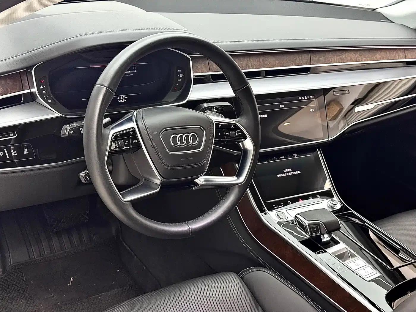 2023 Audi A8 A8L 50 TFSI quattro Premium — миниатюра 15
