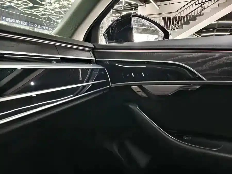 2021 Audi A8 A8L 50 TFSI quattro Comfort — миниатюра 14