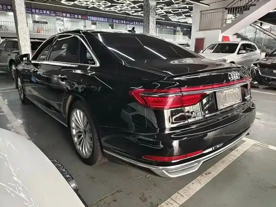 2021 Audi A8 A8L 50 TFSI quattro Comfort — миниатюра 15