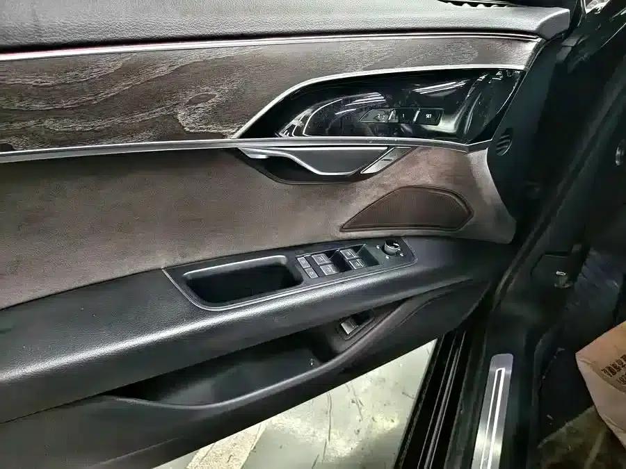 2021 Audi A8 A8L 50 TFSI quattro Comfort — миниатюра 5