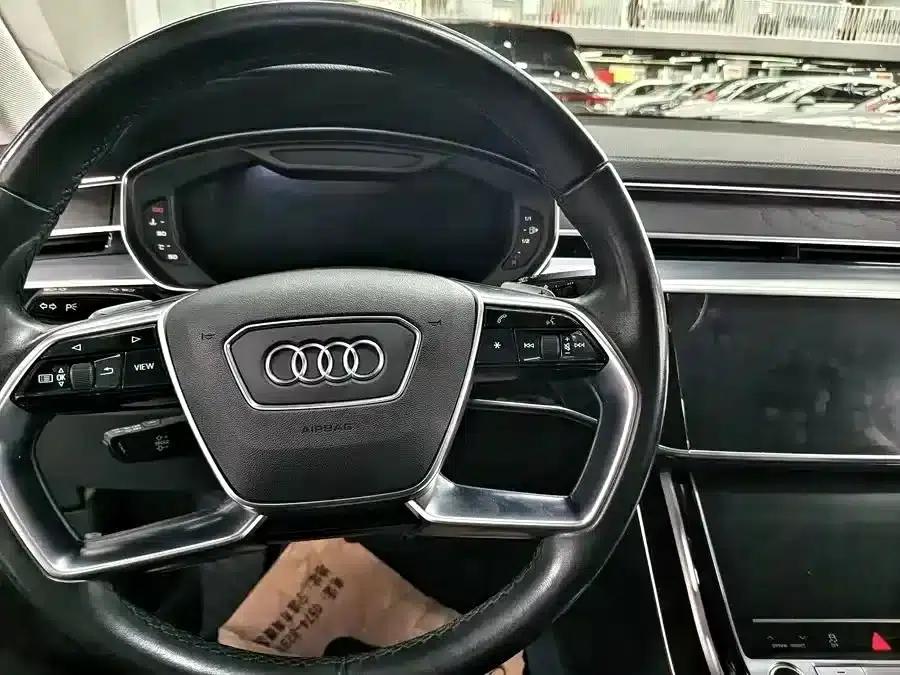2021 Audi A8 A8L 50 TFSI quattro Comfort — миниатюра 10