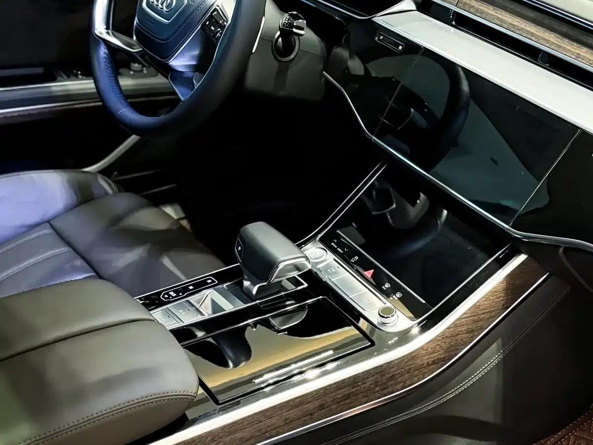2018 Audi A8 A8L 55 TFSI quattro Luxury — миниатюра 12