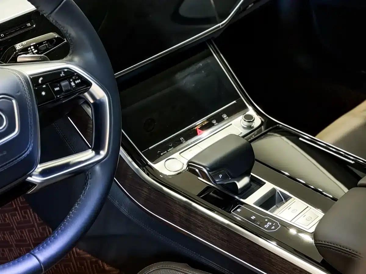 2018 Audi A8 A8L 55 TFSI quattro Luxury — миниатюра 16