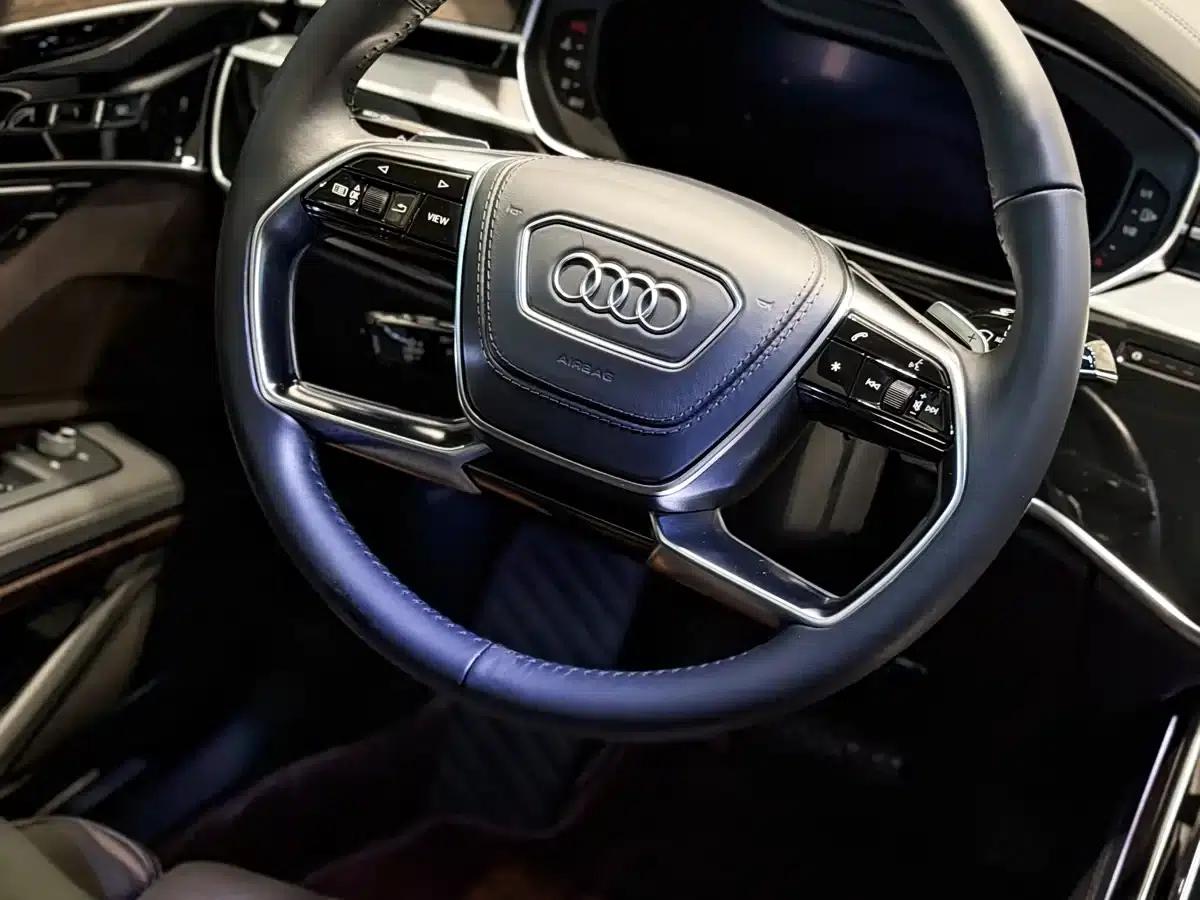2018 Audi A8 A8L 55 TFSI quattro Luxury — миниатюра 10