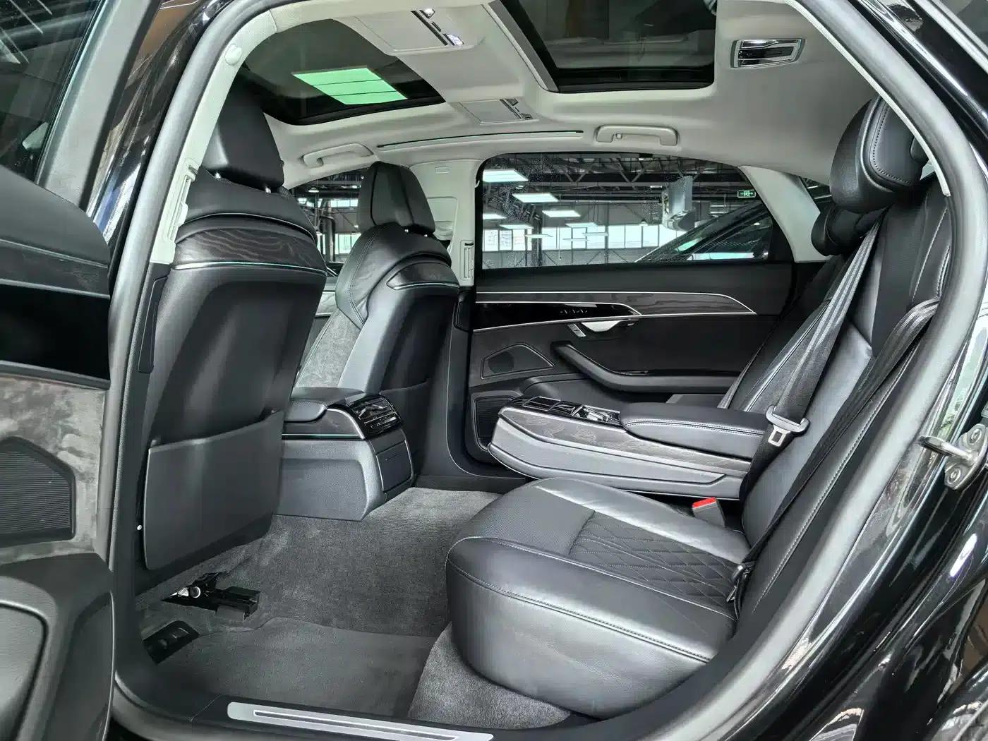 2021 Audi A8 A8L 50 TFSI quattro Comfort — миниатюра 20