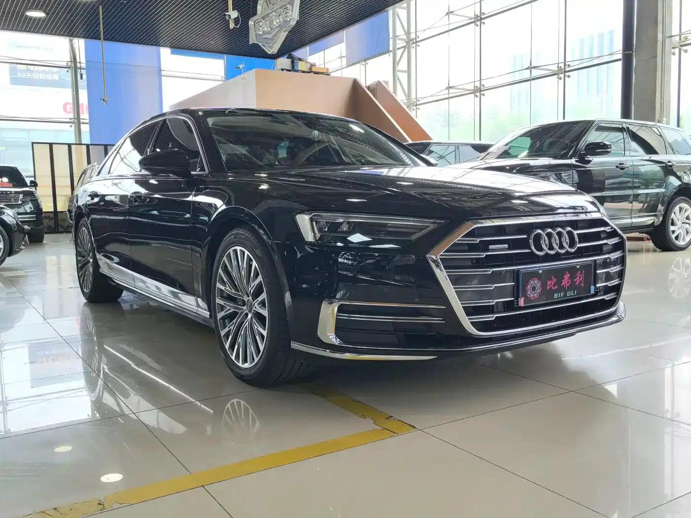 2021 Audi A8 A8L 50 TFSI quattro Comfort — миниатюра 3