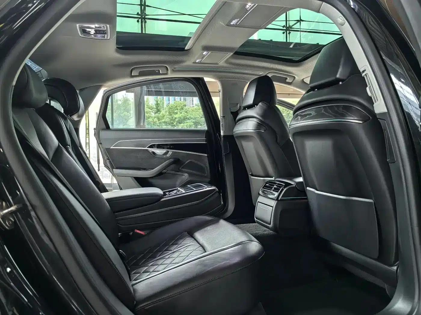2021 Audi A8 A8L 50 TFSI quattro Comfort — миниатюра 26