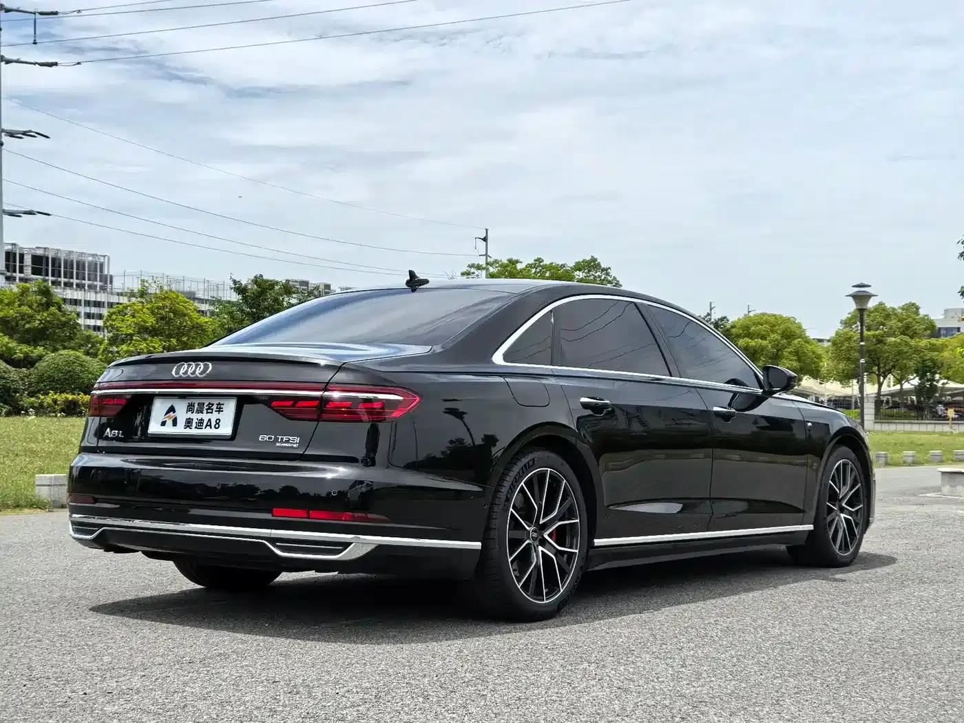 2021 Audi A8 A8L 60 TFSI quattro Premium — миниатюра 21