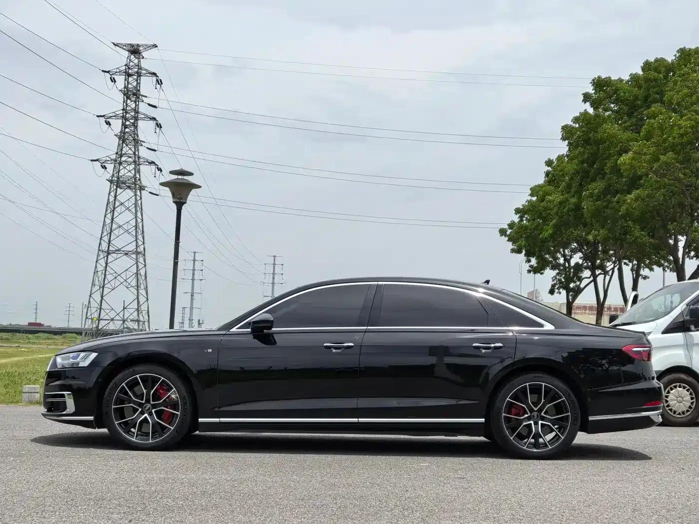 2021 Audi A8 A8L 60 TFSI quattro Premium — миниатюра 8