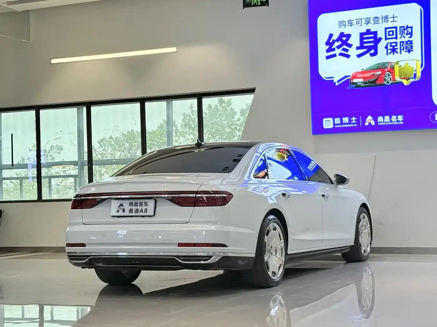 Audi A8 2019 Facelift Plus A8L 55 TFSI quattro Luxury — миниатюра 16