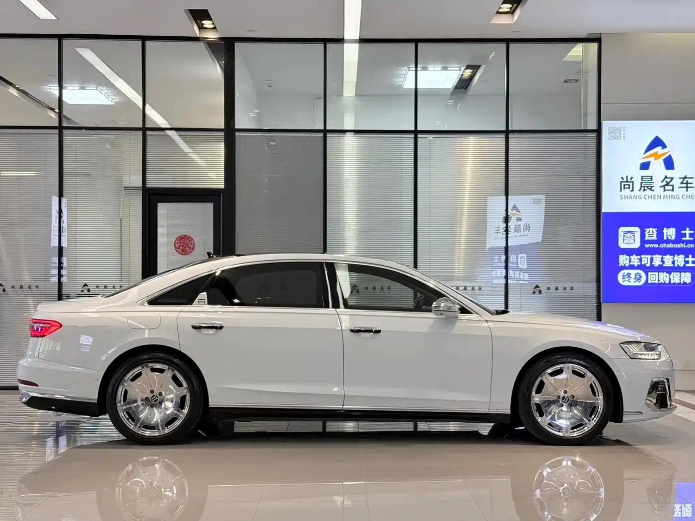 Audi A8 2019 Facelift Plus A8L 55 TFSI quattro Luxury — миниатюра 17