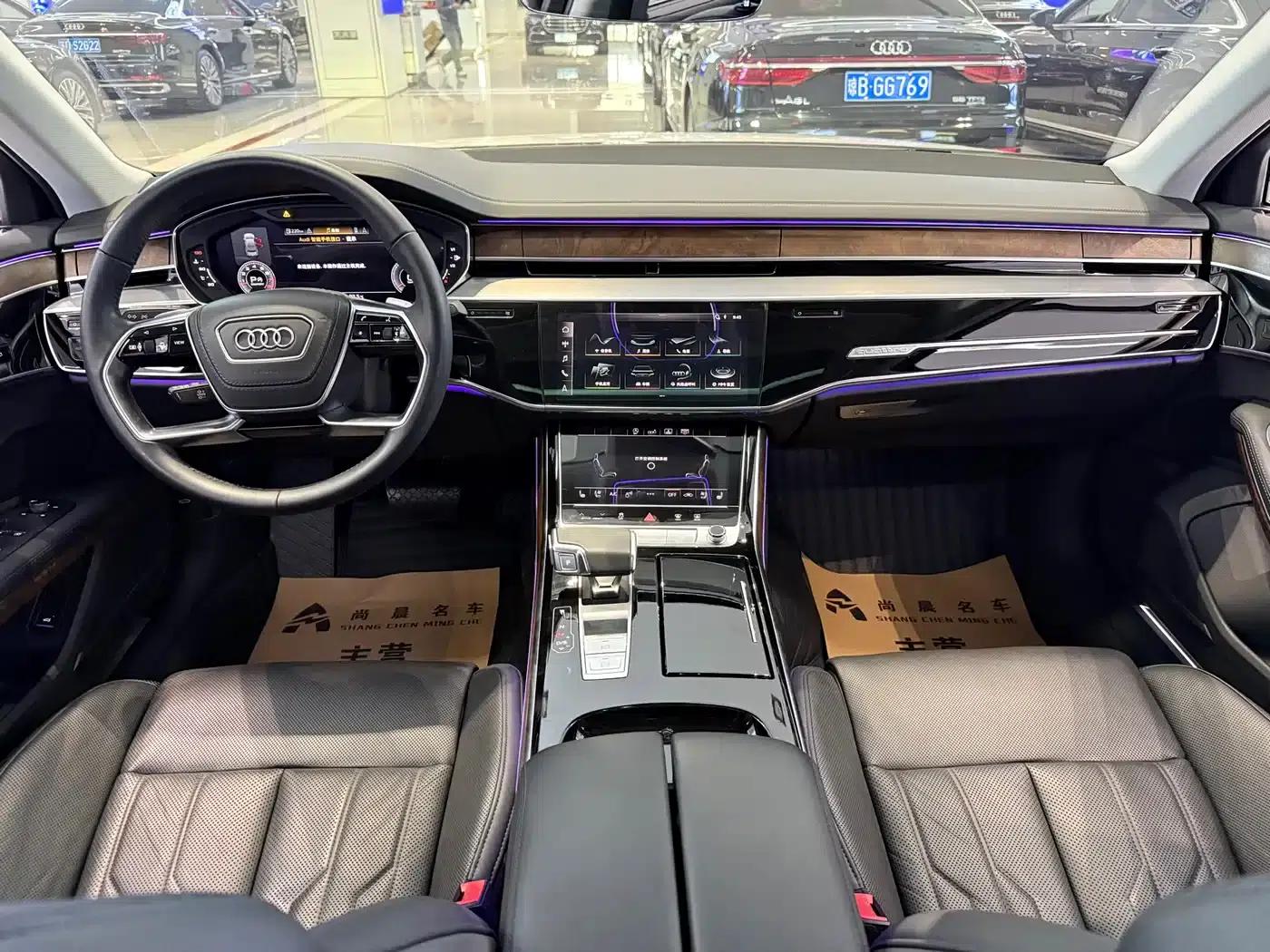Audi A8 2019 Facelift Plus A8L 55 TFSI quattro Luxury — миниатюра 7