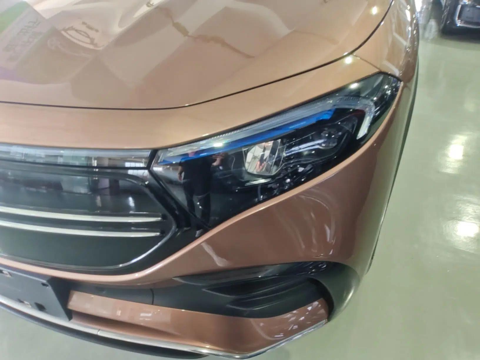 Mercedes-Benz EQA 2022 EQA 300 4MATIC Launch Edition — миниатюра 9