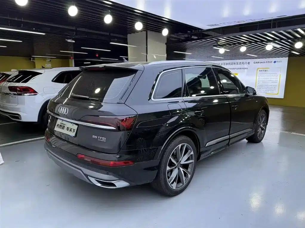 Audi Q7 2022 55 TFSI quattro S line Sport — миниатюра 5