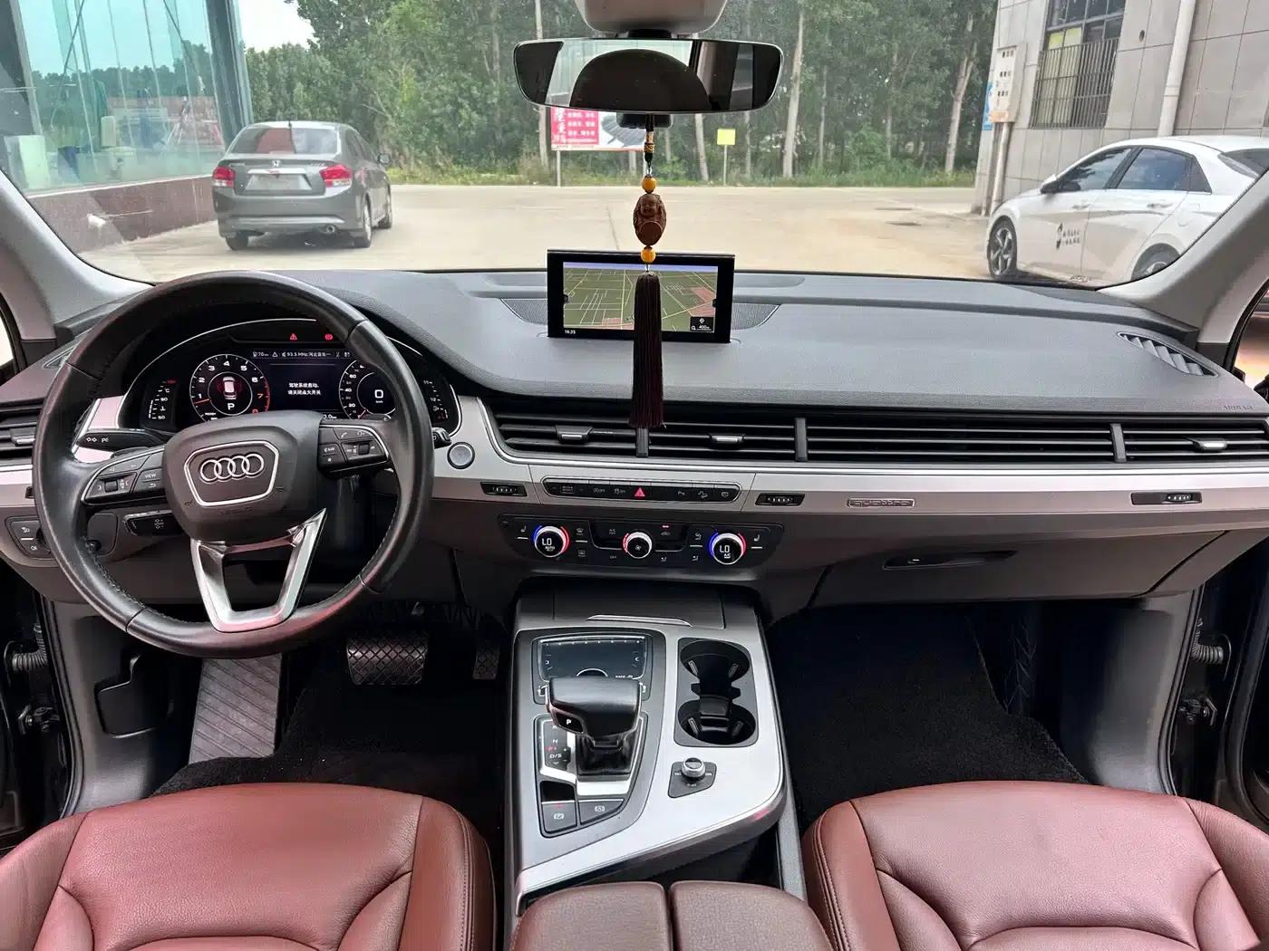 Audi Q7 2019 55 TFSI Technology Edition — миниатюра 11