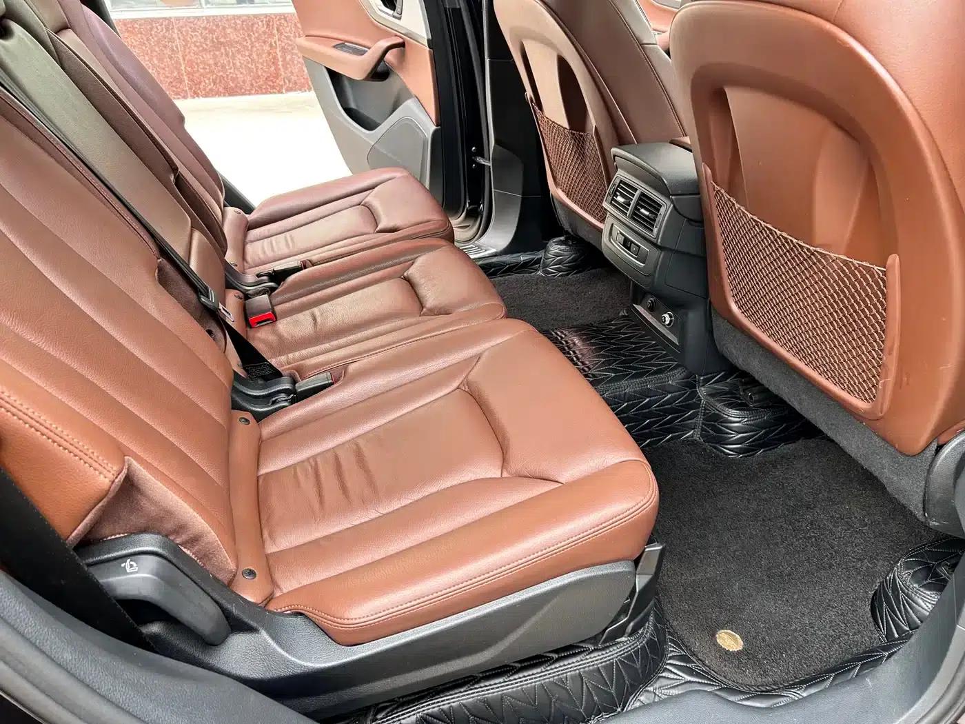Audi Q7 2019 55 TFSI Technology Edition — миниатюра 8