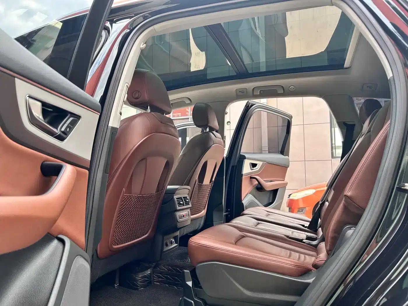 Audi Q7 2019 55 TFSI Technology Edition — миниатюра 10