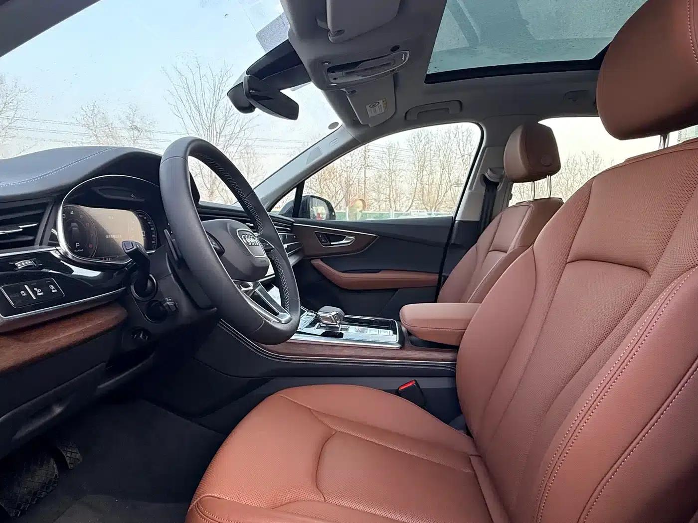 Audi Q7 2025 55 TFSI quattro S line Sport — миниатюра 6