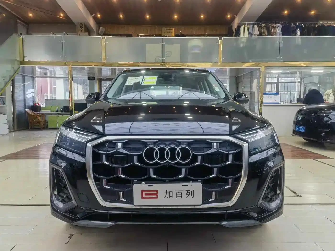 Audi Q7 2024 45 TFSI quattro S line Sport — миниатюра 2