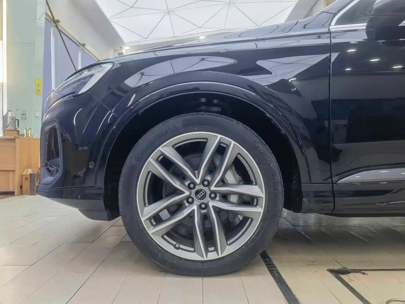 Audi Q7 2024 45 TFSI quattro S line Sport — миниатюра 13