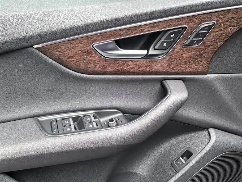 Audi Q7 2021 45 TFSI quattro S line Luxury — миниатюра 19