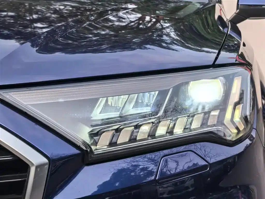 Audi Q7 2021 45 TFSI quattro S line Luxury — миниатюра 21