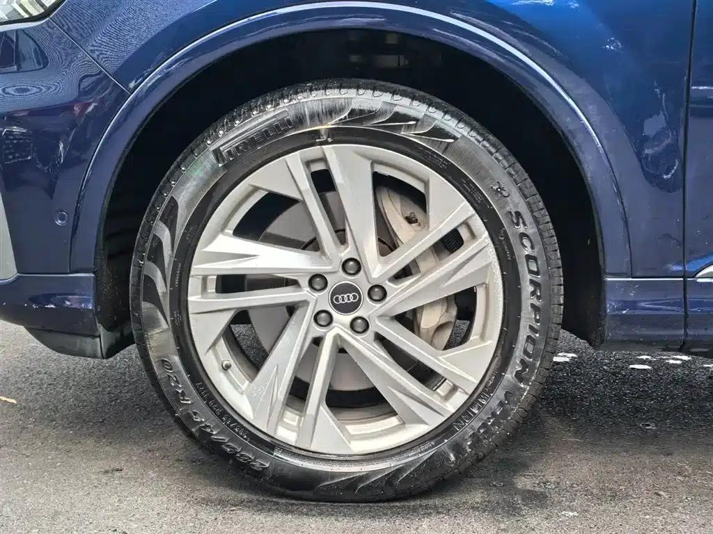 Audi Q7 2021 45 TFSI quattro S line Luxury — миниатюра 23