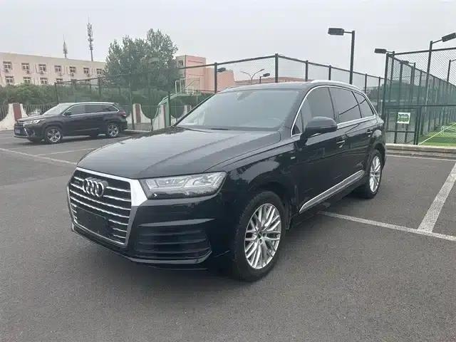 Audi Q7 2018 45 TFSI Technology Edition