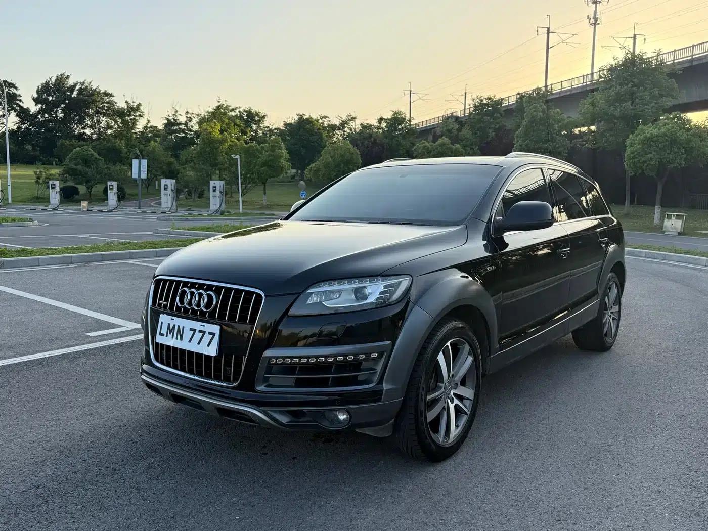Audi Q7 2015 40 TFSI Classic Edition — миниатюра 1