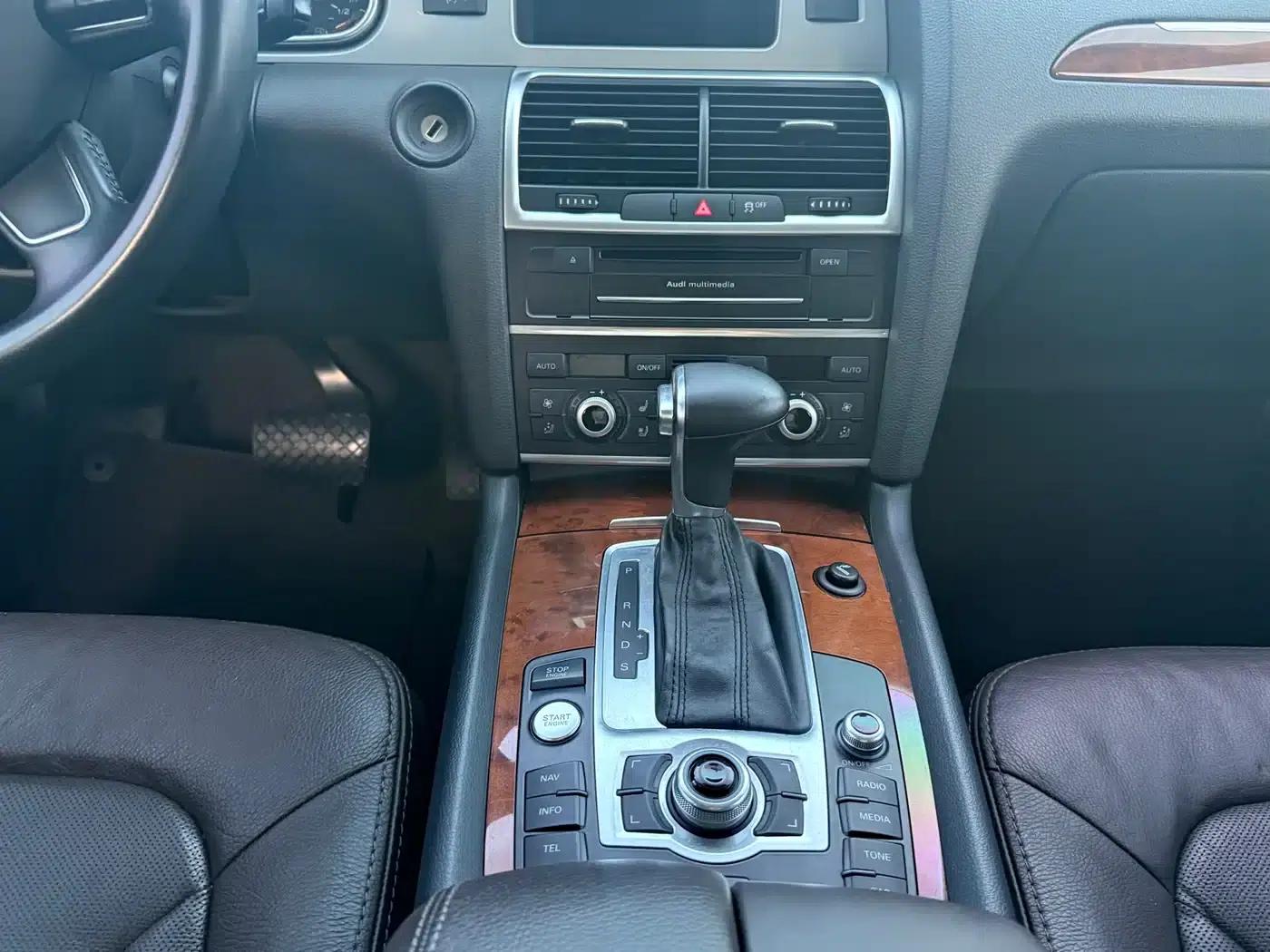 Audi Q7 2015 40 TFSI Classic Edition — миниатюра 11