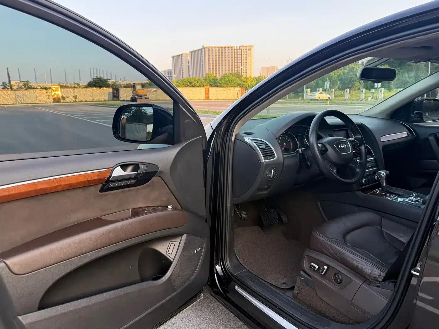 Audi Q7 2015 40 TFSI Classic Edition — миниатюра 7