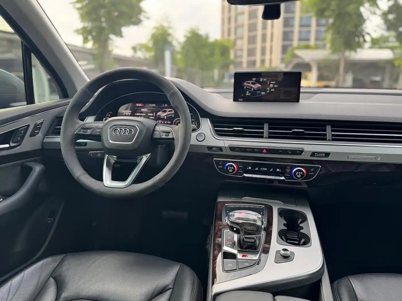 Audi Q7 2019 55 TFSI S line Sport — миниатюра 18