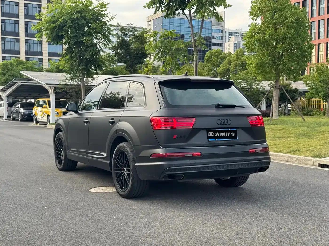 Audi Q7 2019 55 TFSI S line Sport — миниатюра 4