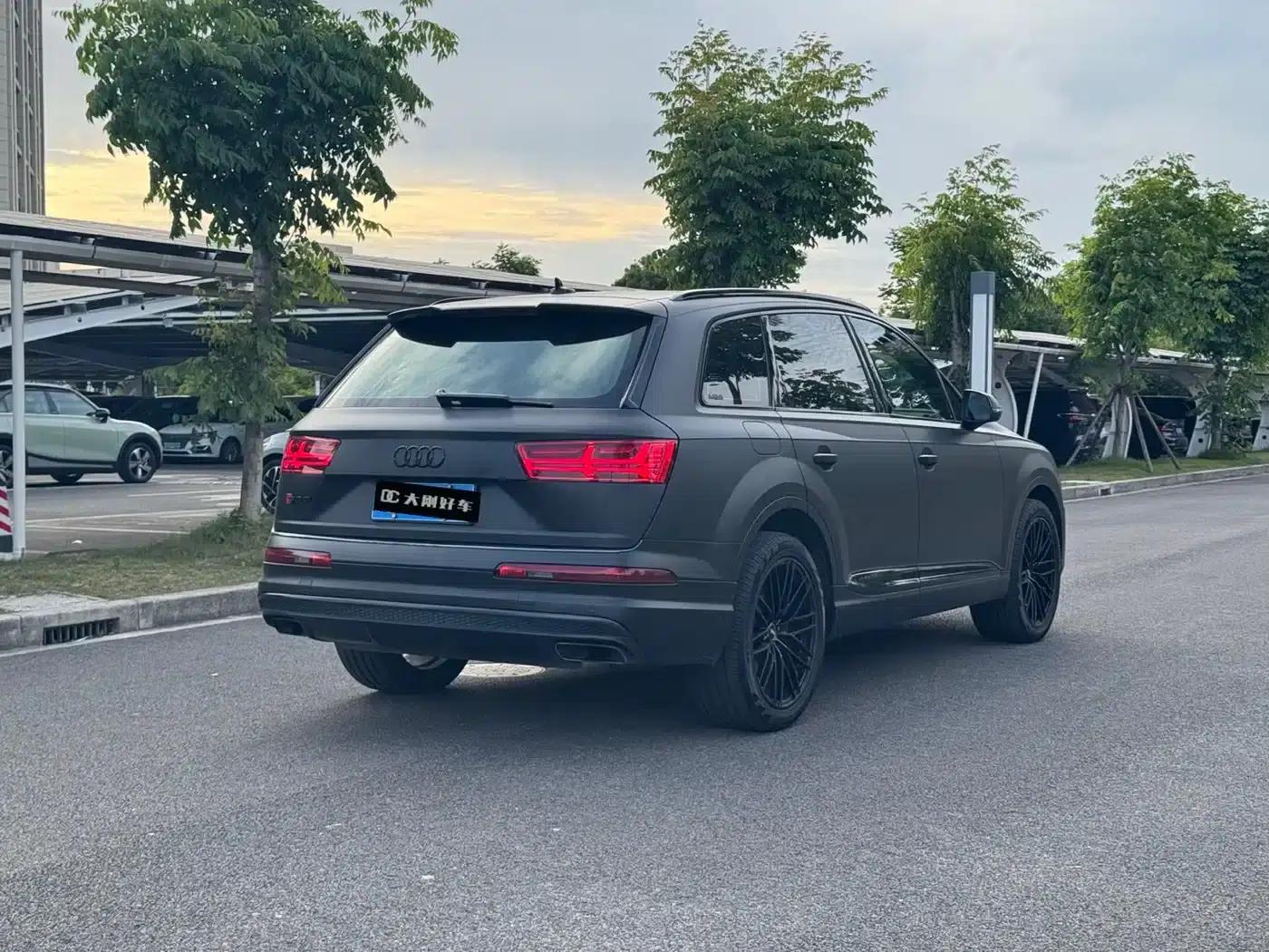 Audi Q7 2019 55 TFSI S line Sport — миниатюра 6