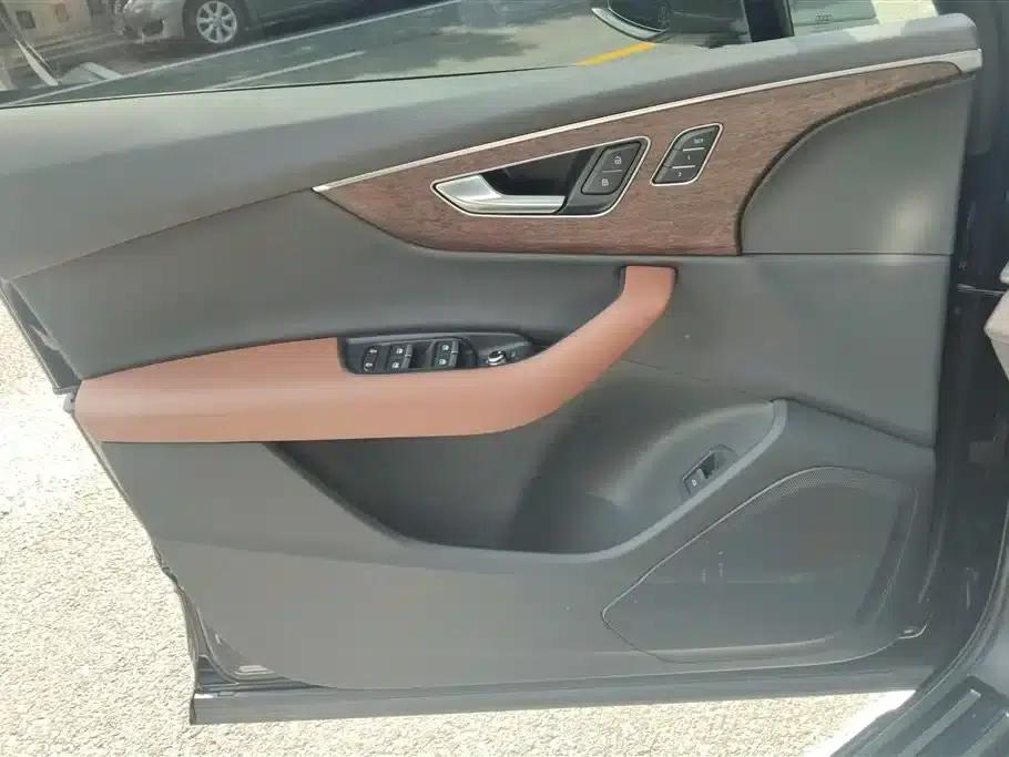 Audi Q7 2021 55 TFSI quattro S line Sport — миниатюра 7