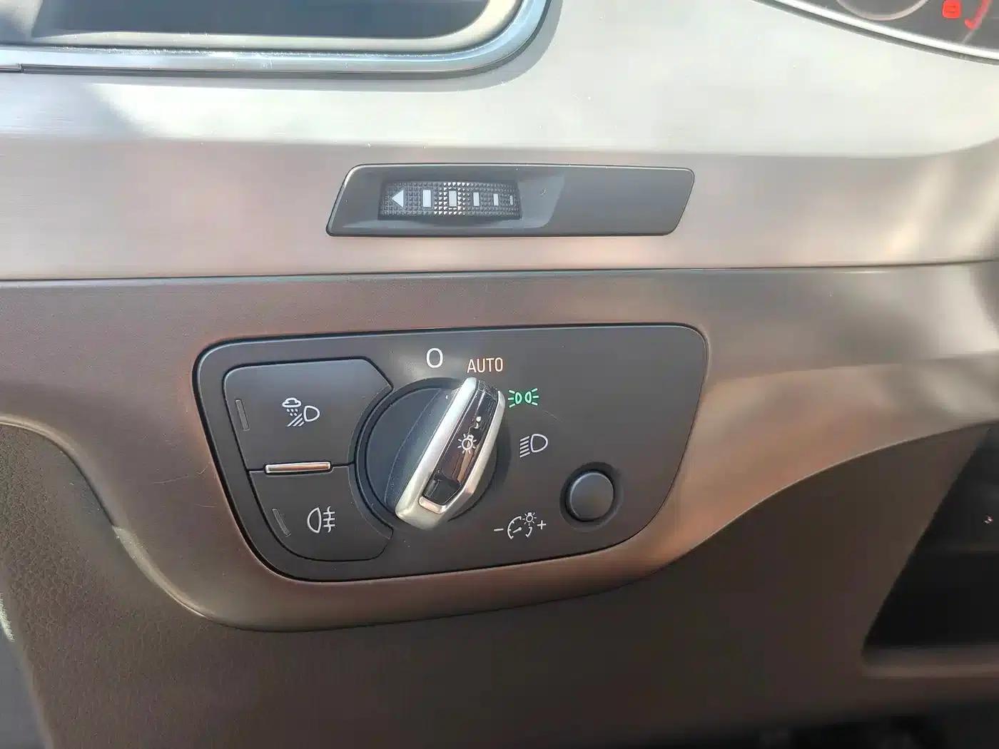 Audi Q7 2016 40 TFSI S line Sport — миниатюра 18