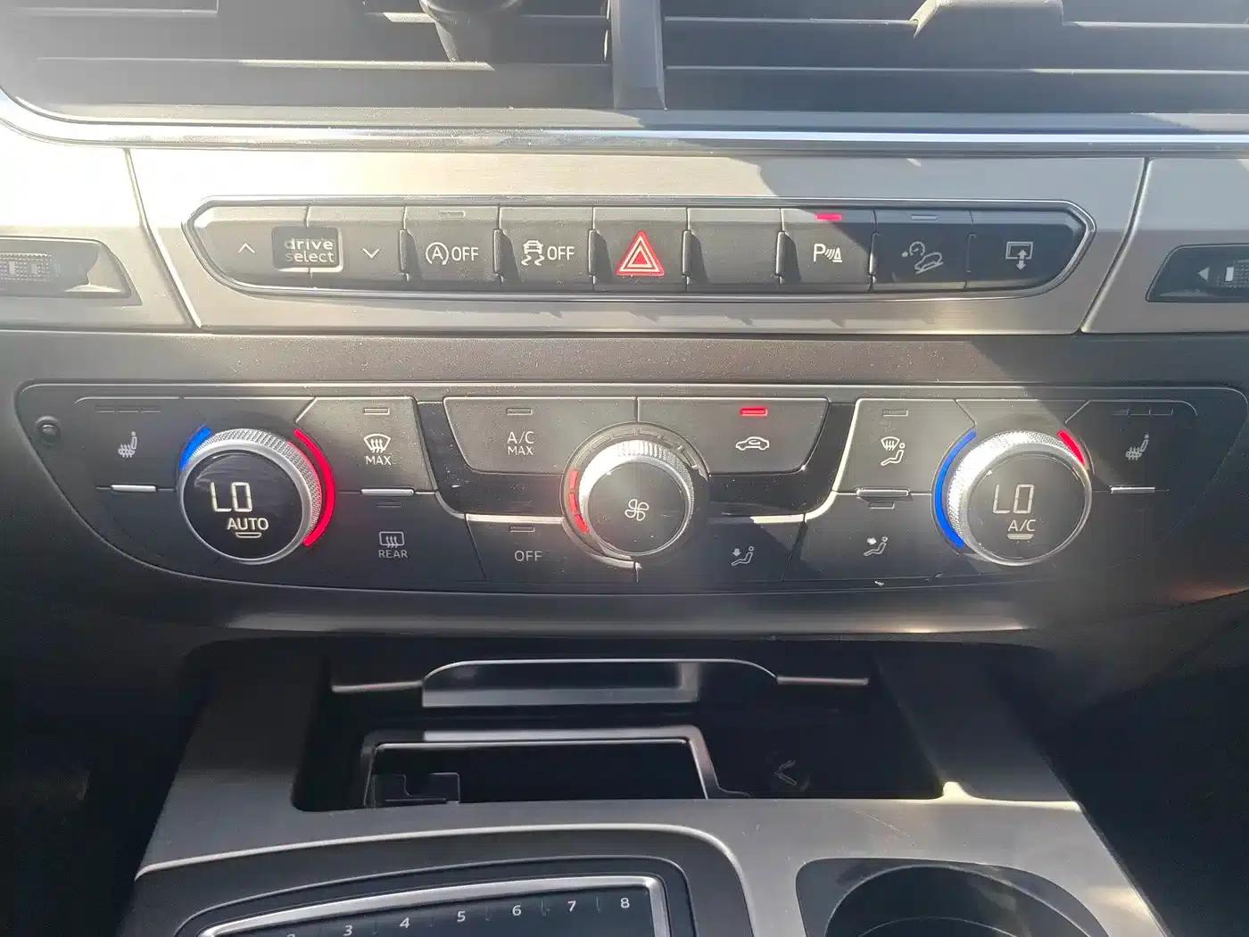 Audi Q7 2016 40 TFSI S line Sport — миниатюра 32