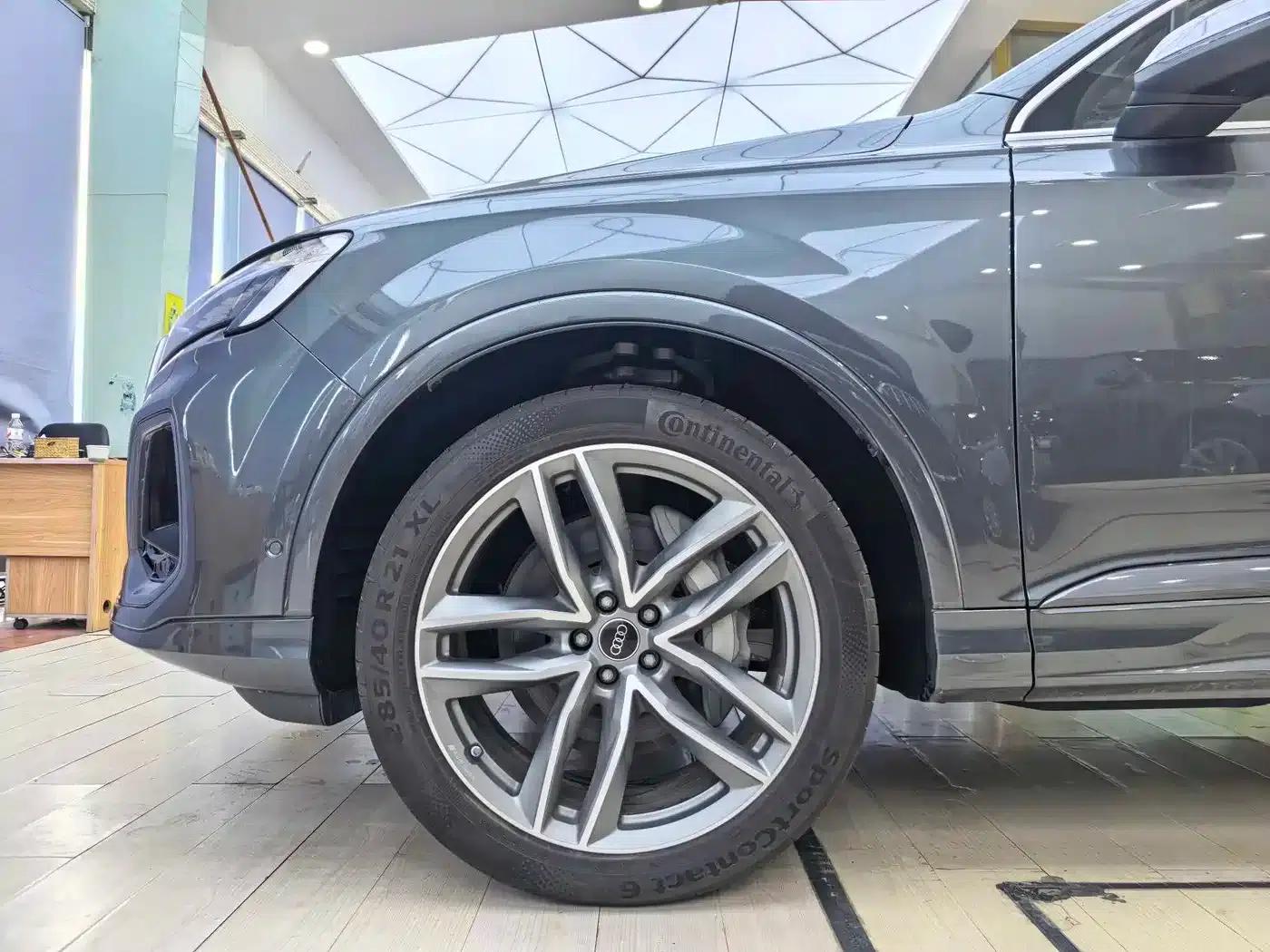 Audi Q7 2024 45 TFSI quattro S line Sport — миниатюра 13