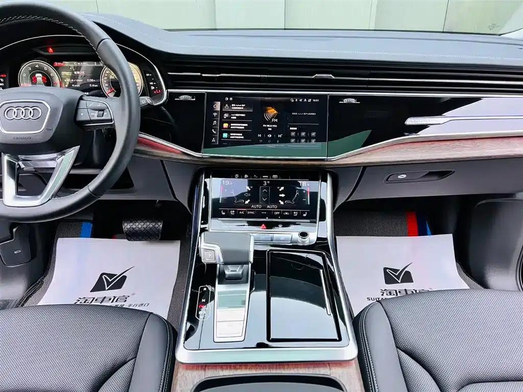 Audi Q7 2024 45 TFSI quattro S line Sport — миниатюра 12