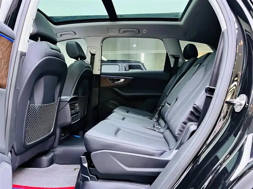 Audi Q7 2024 45 TFSI quattro S line Sport — миниатюра 15