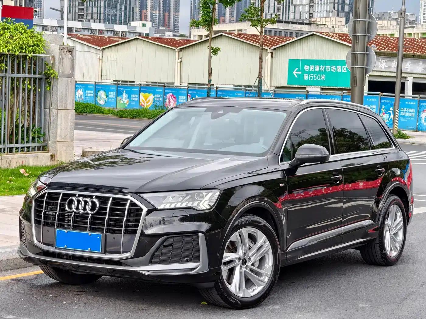 Audi Q7 2024 45 TFSI quattro S line Sport — миниатюра 1